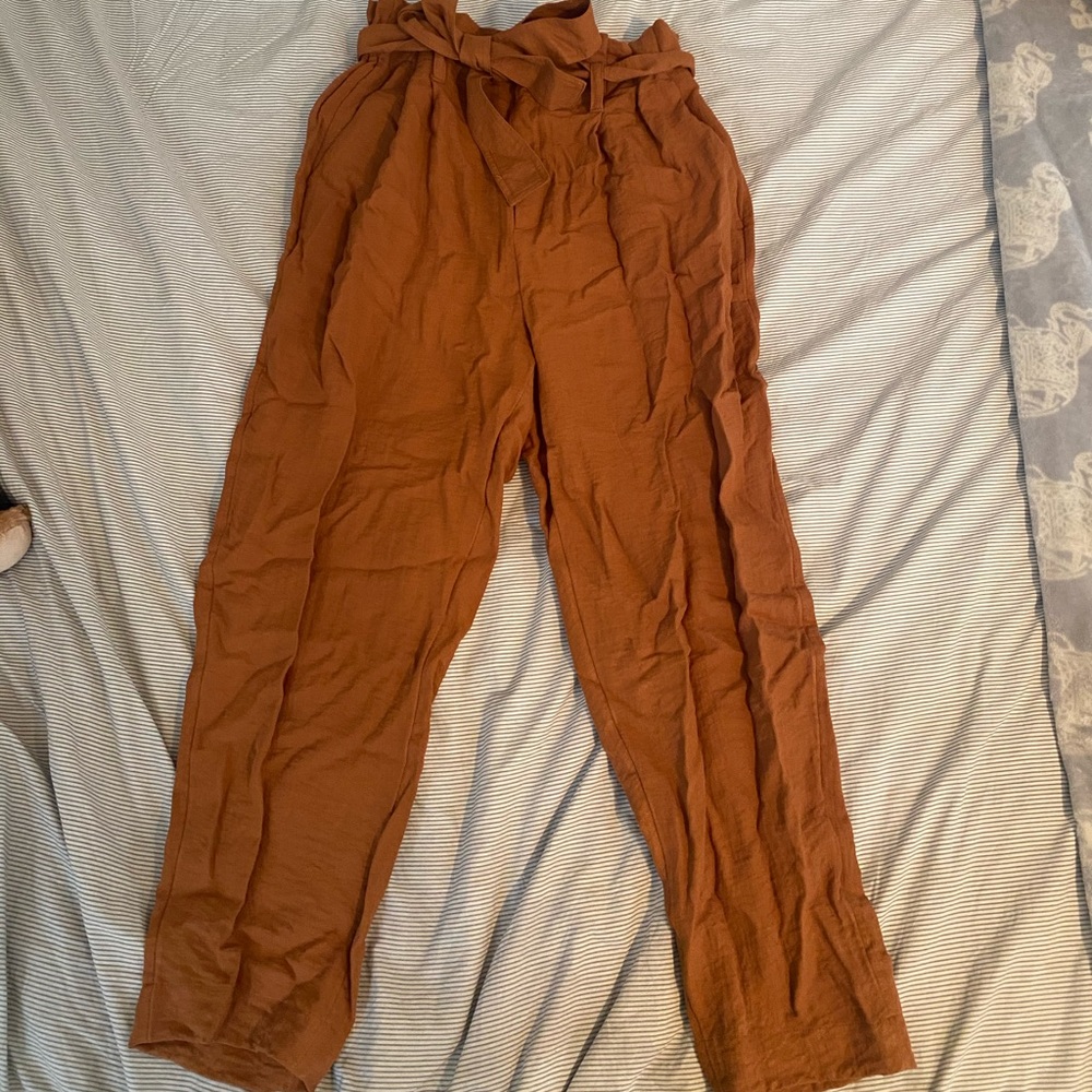 women’s flowy linen pants